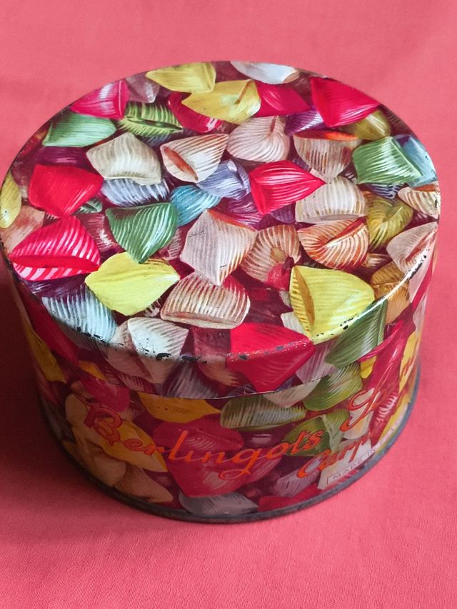 CAJA LATA DE METAL BERLINGOTS CARAMELOS FRANCIA 