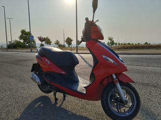 Scooter Piaggio Fly 125cc