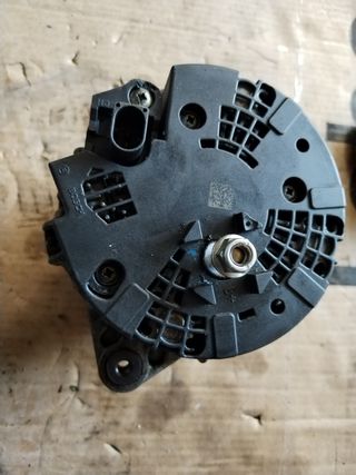 Alternador Mercedes Clase B W246 W176 2014 651901