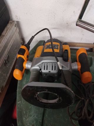 Fresadora JCB - En buen estado