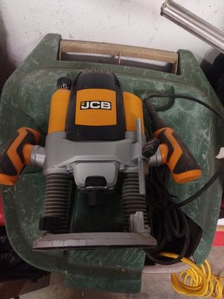 Fresadora JCB - En buen estado