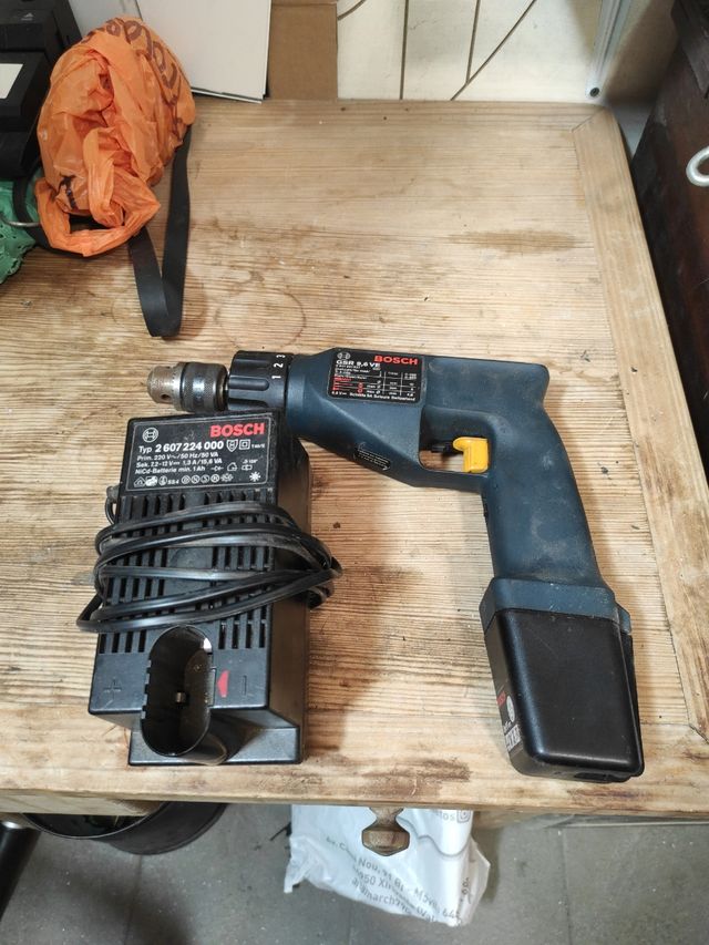 Taladro Bosch GSR 9,6V-EC