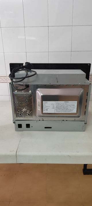 Microondas integrable acero inoxidable. 800 W