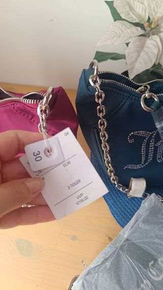 Bolso Juicy Couture azul.