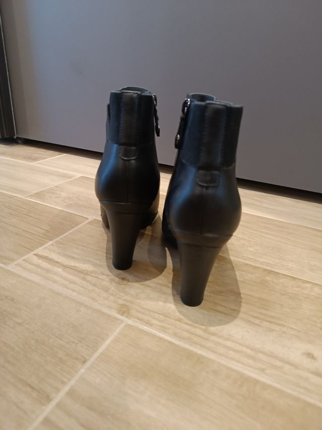 Stivaletti donna neri - tacco medio