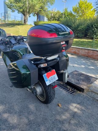 Kawasaki GTR 1400 Verde
