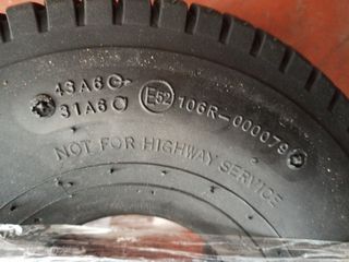 Pneumatico 4PR tubeless nuovo