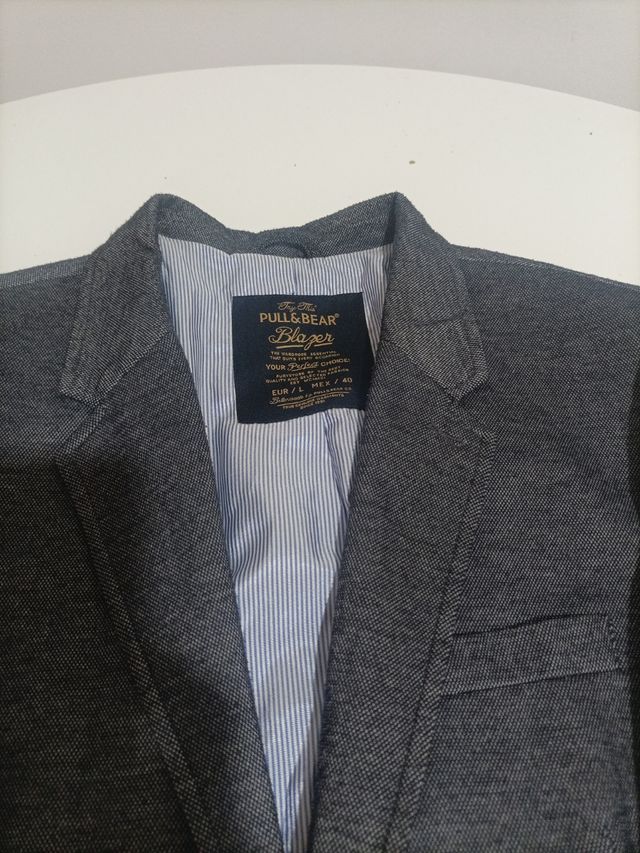 Americana gris Pull&Bear
Talla L -40