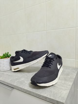 Nike Air Max Thea - Scarpe nere