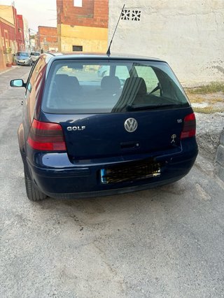 Volkswagen Golf 2001