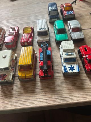 21 Auto d'epoca Majorette