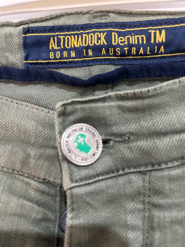Jeans Altonadock verde militar