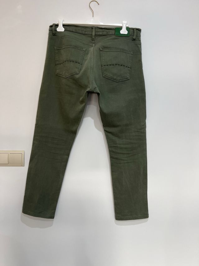 Jeans Altonadock verde militar