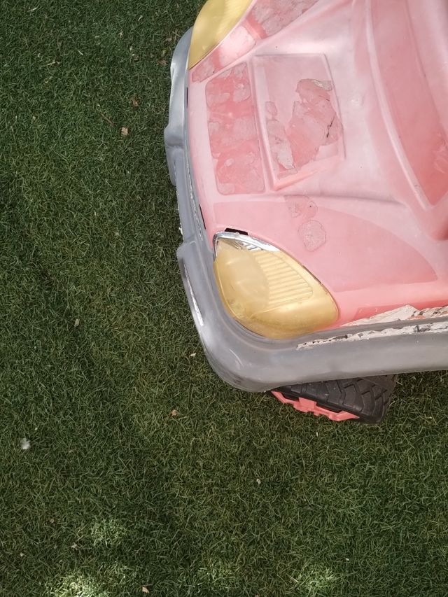 Coche eléctrico infantil rosa, batería nueva