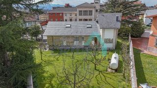 Chalet en alquiler en Ciudad Naranco en Oviedo