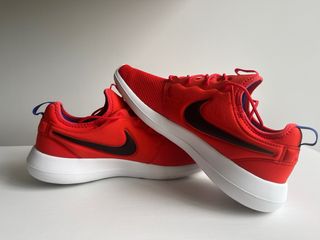 Playeras Nike Roshe Two rojas