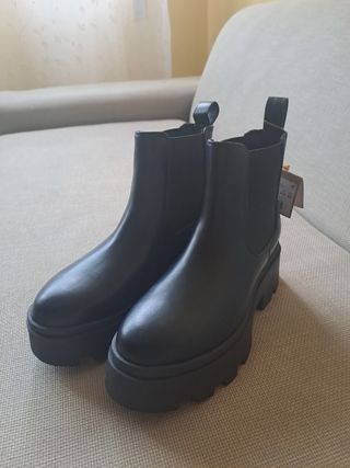 Botines Gioseppo negros, talla 37