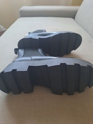 Botines Gioseppo negros, talla 37