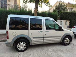 Ford Tourneo Connect 2006