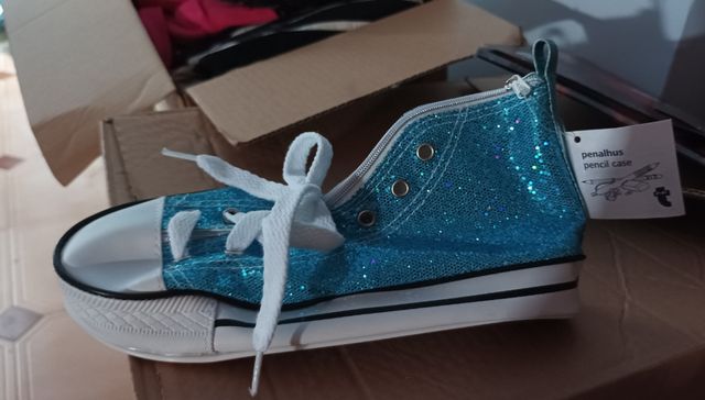 Estuche Zapatillas Purpurina