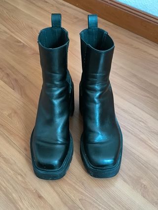 Botines plataforma negros