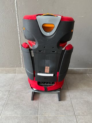 Silla coche Chicco roja