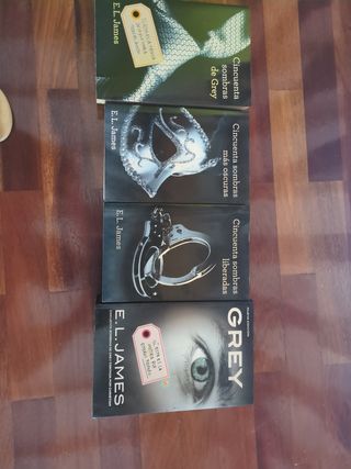 4 libros E.L. James, serie cincuenta sombras Grey