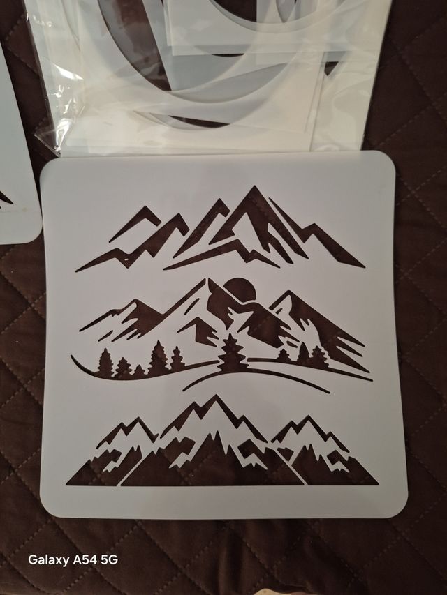 Plantillas dibujo montaña y redondas- 15 unidades