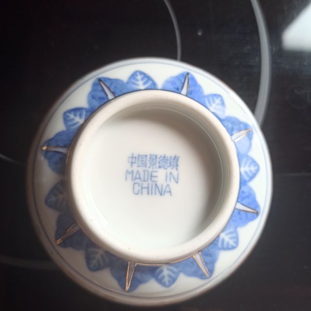 2 Cuencos porcelana azul-blanco