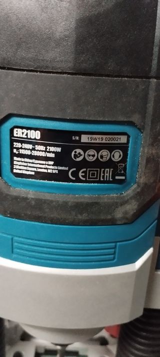 Fresadora Erbauer ER2100 - Router