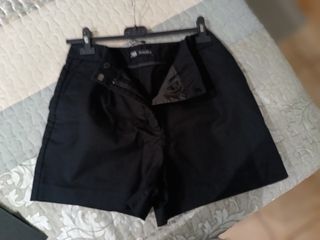 Pantalón corto Zara negro