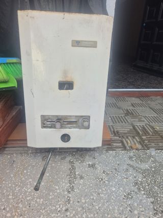 Calentador agua Junkers usado