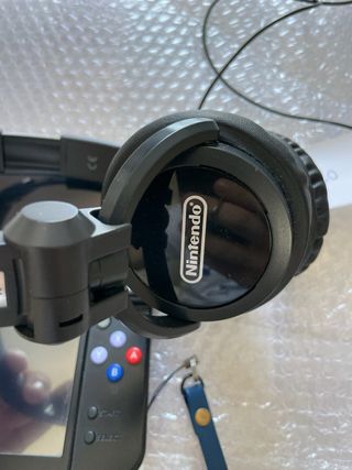 Nintendo 3DS XL Audioguide Louvre console limited