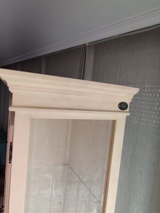 Vitrina Franco Furniture - Beige