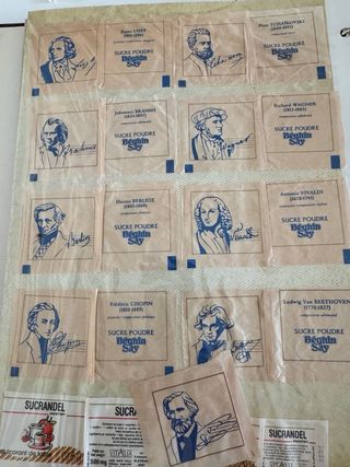Colección de 3 álbumes de azucarillos antiguos