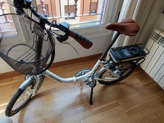 Bicicleta eléctrica plegable Megamo