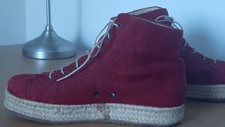 Incluye regalo - Botas Camper rojas lona y esparto