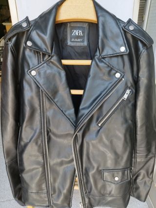 Cazadora cuero Zara negra - M