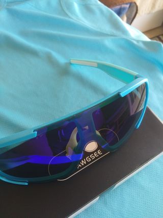 Gafas sol AWGSEE polarizadas azules