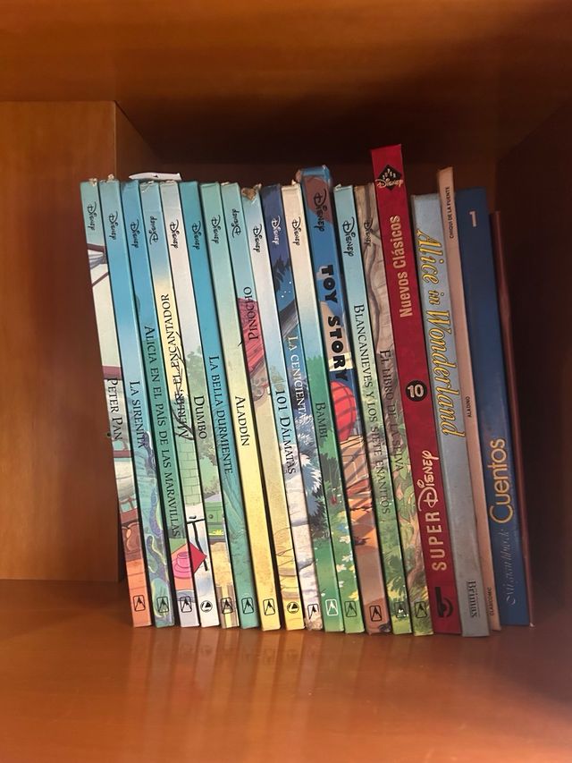 Colección 15 cuentos clásicos Disney. Tapa dura.