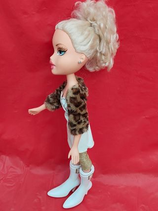 Muñeca Bratz Gigante
