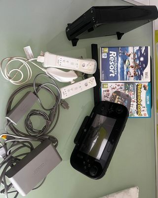 Wii U + 2 mandos + juegos 2+