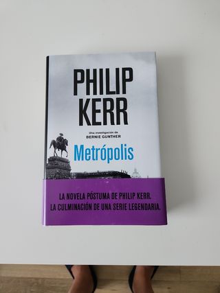 Metrópolis (Negra) (Spanish Edition)