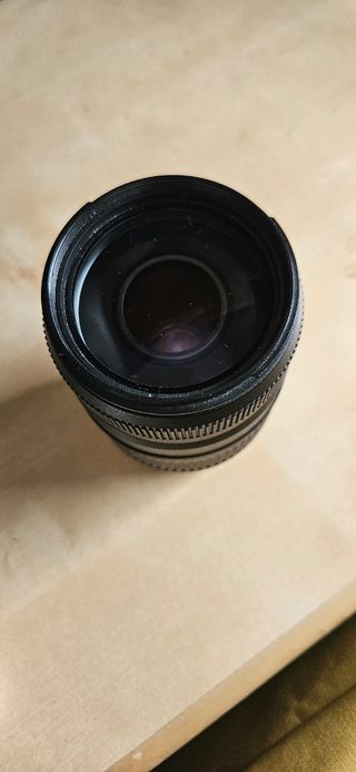 Objetivo Tamron 70-300mm Macro