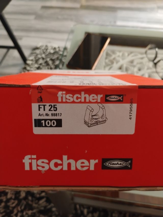 Abrazadera Fischer FT25 (100 unid)
