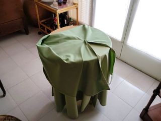 Mesa camilla y Faldón camilla verde