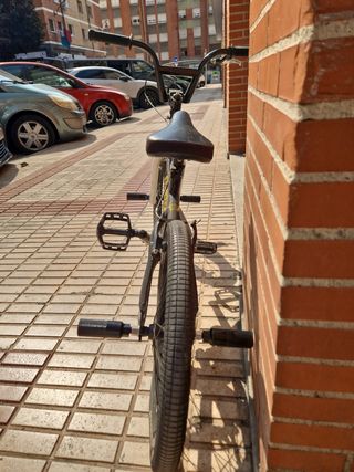 BMX Mondraker 360 usada