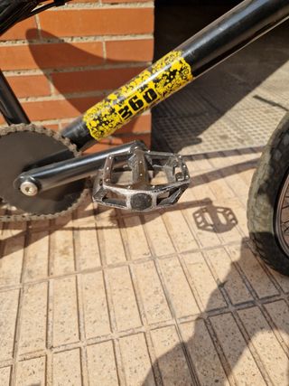 BMX Mondraker 360 usada