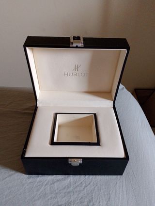 Caja baúl para reloj Hublot color negro