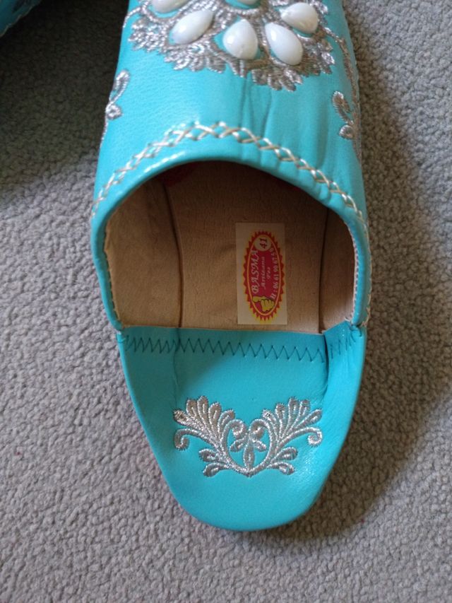 Babuchas turquesa - Piel. NUEVAS